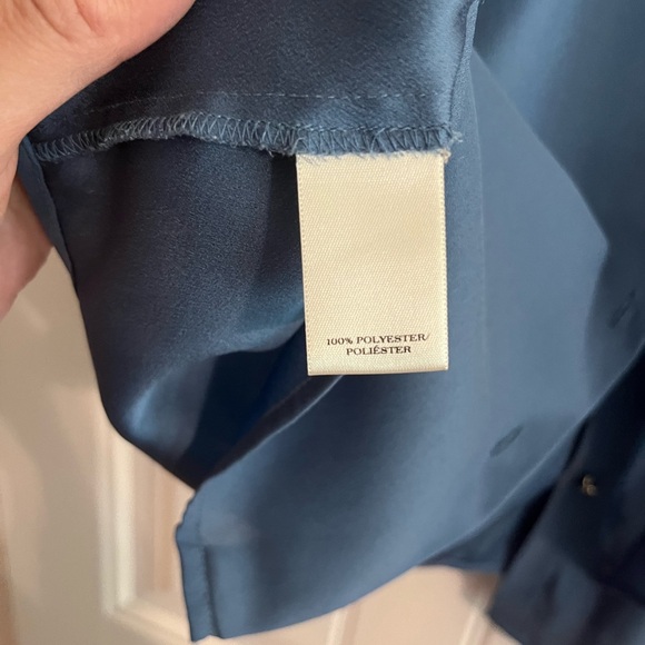 Blue shirt with attached tie - Picture 3 of 4